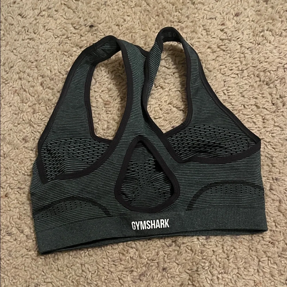 GymShark sports bra - Picture 2 of 2